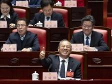 市政协主席李贻伟：祝我们广州一切的发展，得、得、得！