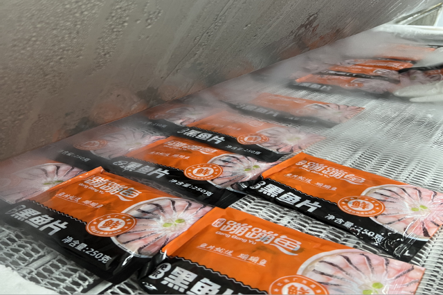 何氏蹦蹦鱼预制菜