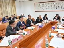 清远两会·会场速递｜姚楚旋参加政协分组讨论