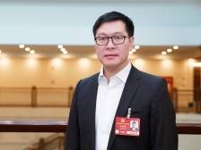 全国人大代表姚劲波：用AI提效助力传统生活服务业转型升级｜两会产业观