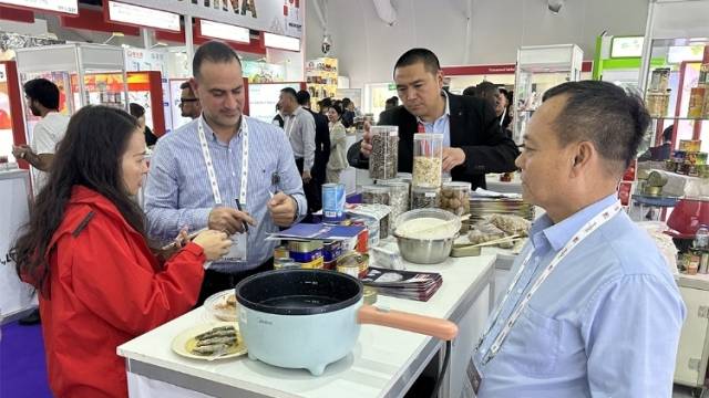 茂名鱼罐头拨动中东味蕾