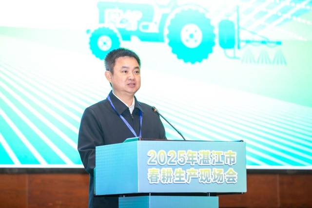 湛江市人民政府副市长吴国雄