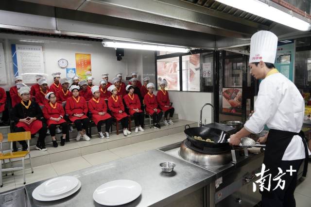 12月25日起施行！梅州出臺(tái)新規(guī)加強(qiáng)企業(yè)自?xún)?chǔ)自用柴油安全管理