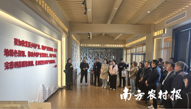 茂名“柏桥讲堂”农业新质生产力发展高级研修班现场教学。