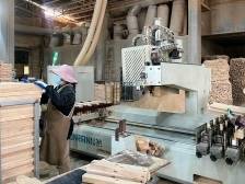 小板凳撬动大市场，塘坪木器业凭什么让传统手艺破圈？