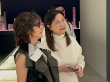 深圳艺术周偶遇刘嘉玲，“我很愿意来深圳看展”