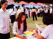 广东各地新增一批招聘岗位，应往届均可报名｜在+求职