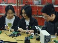 七星评｜肇庆兴高教，挺向“第四城”