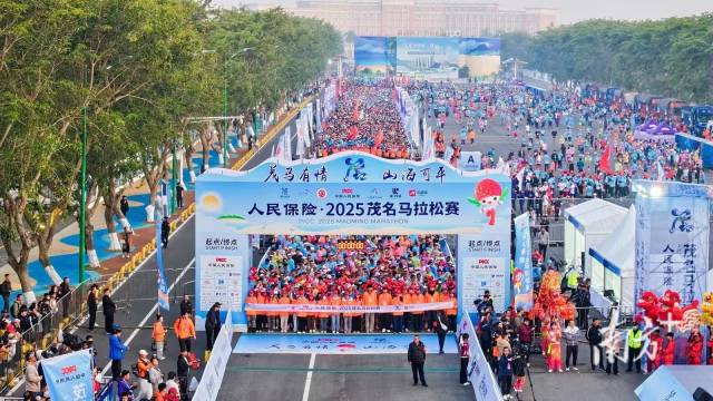 武卡諾維奇染紅，廖均健失點(diǎn)！10人梅州客家不敵武漢三鎮(zhèn)