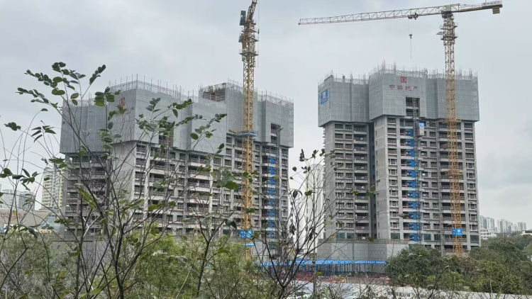 中海地产，离“利润王”越来越远｜冷眼看财报