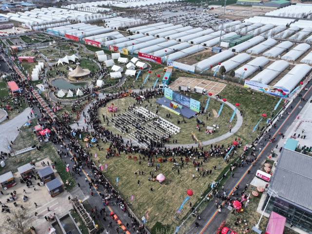 “青来计划·蘑菇点灯”开园典礼盛大启幕