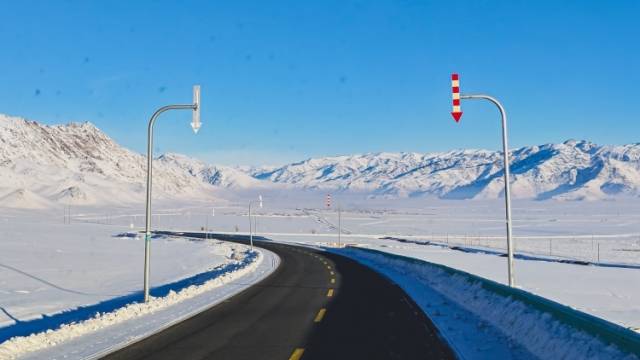 单心媱《“我的阿勒泰之行”寒假亲子日记》