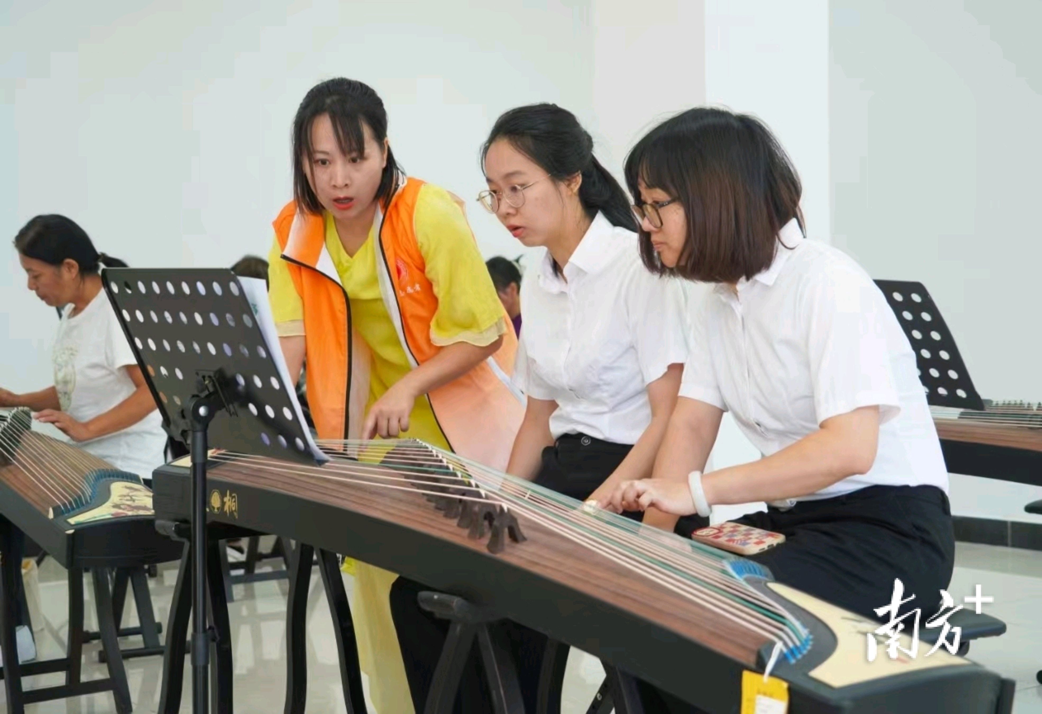 南庄绿岛社区活化社区闲置公用房,为居民提供公益文化课程。 南庄镇供图 南庄绿岛社区活化社区闲置公用房,为居民提供公益文化课程。 南庄镇供图