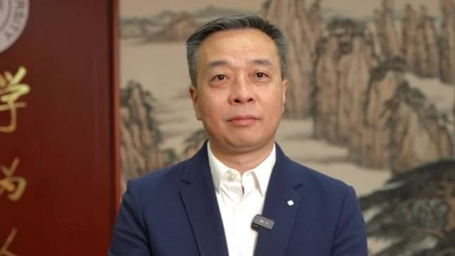 粤聚英才，粤见未来，康震喊你来面试！