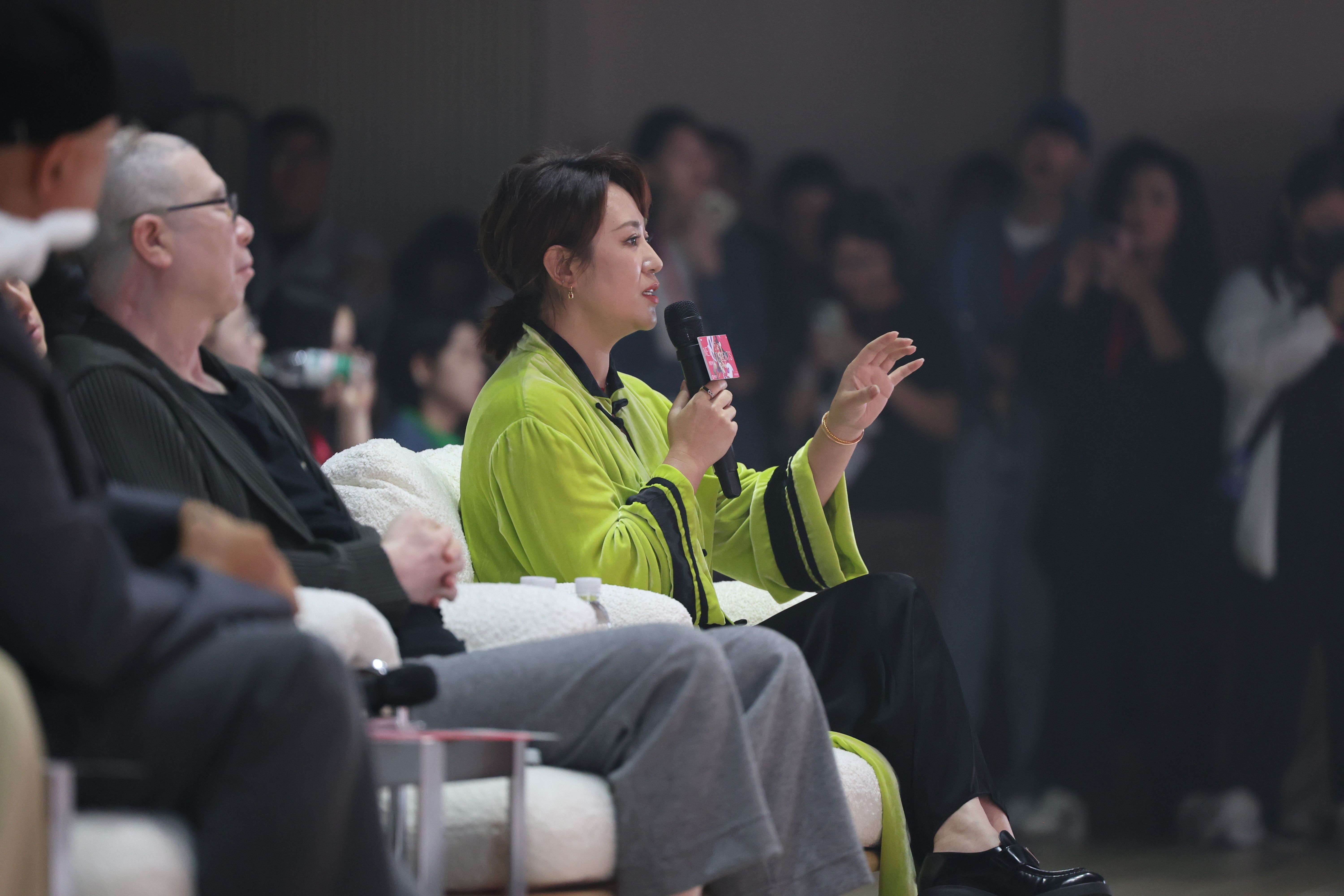 本届喜剧节增设“喜剧学院创投板块——创投风云剧会”,面向全球华语舞台剧编剧征集优秀剧本。 本届喜剧节增设“喜剧学院创投板块——创投风云剧会”,面向全球华语舞台剧编剧征集优秀剧本。