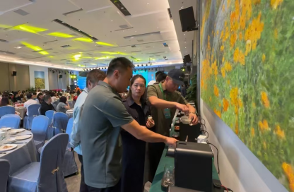 积庆里推出的智能茶咖机受到广泛关注。