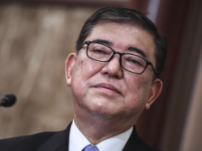 真是难得，日本“最强硬警告”美国