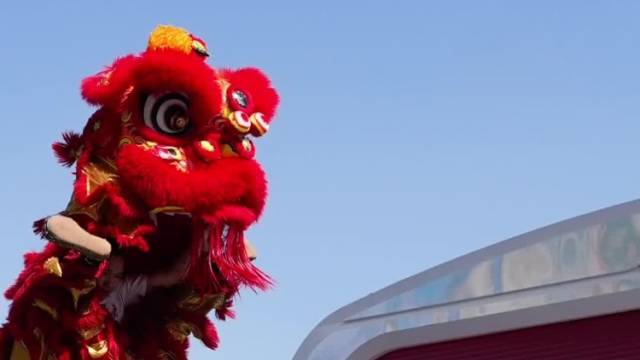 广式非遗拉开广交会大幕，现场客商惊叹不已