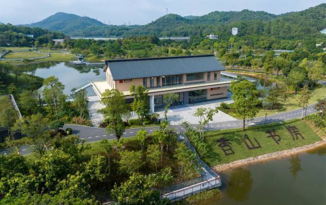 中山建设“香山书房”，推动全民阅读蔚然成风。中山市“百千万工程”指挥办供图