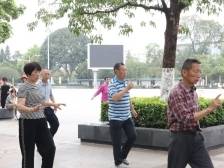 多图｜东莞望牛墩：解锁运动新潮流，引领时尚健康风