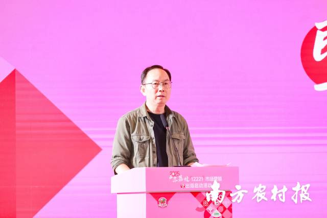 央视广东总站原党委副书记、副召集人彭小毛