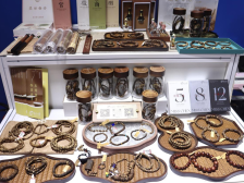 守正创新，沉香、冻干果干领衔“海南风情”｜展团故事⑤