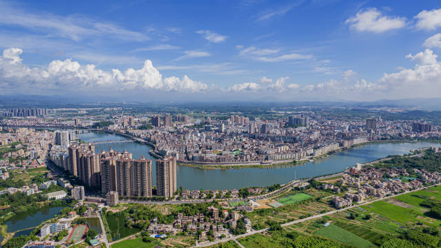 四会一河两岸风光。马章兴 摄