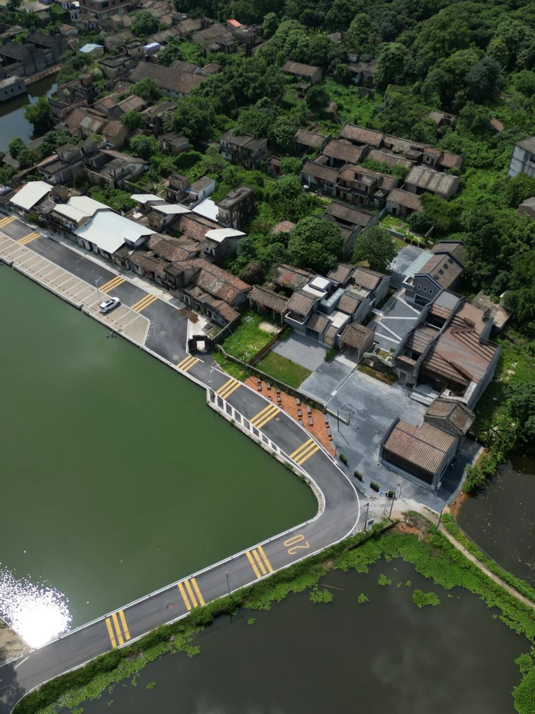 俯瞰广州市增城区朱村街道龙岗村“丝苗里乡村振兴会客厅”项目。鄉匠大獎<strong>osu%20football%20jerseys%20--%E3%80%90WhatsApp%20%208615855158769%E3%80%91</strong>