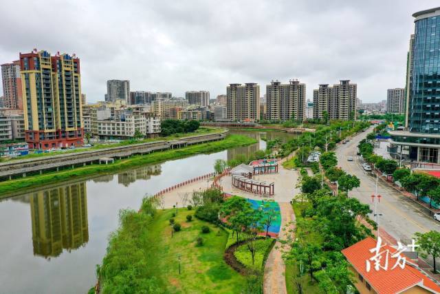 兴宁实施绿美城乡建设工程，提升城市园林绿化水平。  通讯员 黄伟金 供图