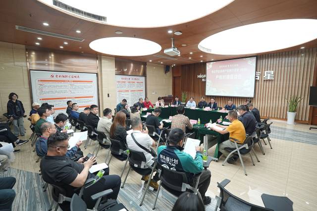 阳江和成都两地企业代表还围绕生蚝和荔枝等产业优势和合作需求等交流合作。