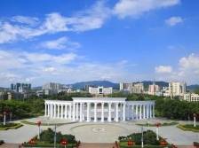 致敬卫健劳动者，12张海报捕捉四会最美“医”瞬间