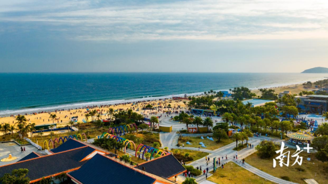 阳西亮丽滨海岸线。　　