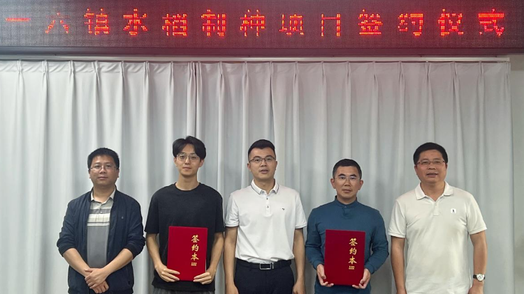 良种筑基！这支工作队把“饭碗”牢牢端在自己手中