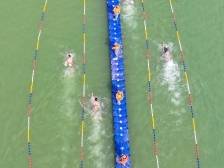 特写｜ “飞鱼”入水！ 30年后，中山新涌又能游泳了