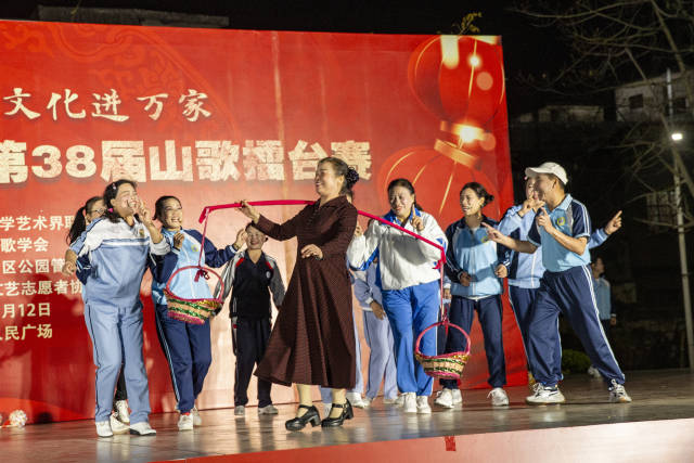 陽(yáng)江市慶元宵第38屆山歌擂臺(tái)賽,。 受訪者供圖