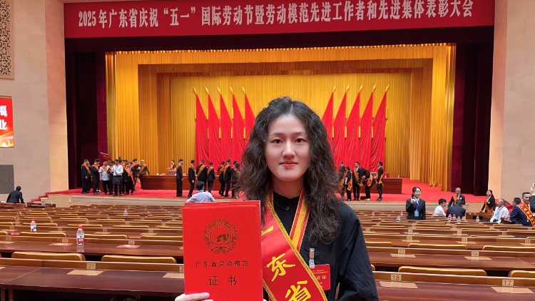 鄉(xiāng)村工匠勞模許令余：煥活非遺嵌瓷,，弘揚(yáng)潮汕建筑風(fēng)采