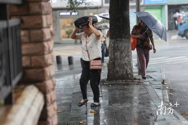 广东今晚预计开启新一轮暴雨，粤北、珠三角中北部注意地质灾害