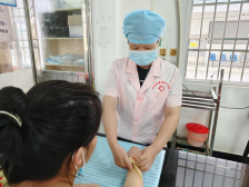 禤红厚：乡村“守护先锋”的生命时速｜蓝钟镇卫生院