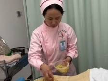 邓彩研：廿七载杏林守初心，银针艾香传岐黄｜怀集县中医院