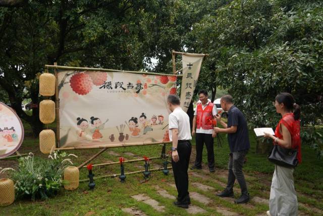 趣味横生的荔林市集小游戏。