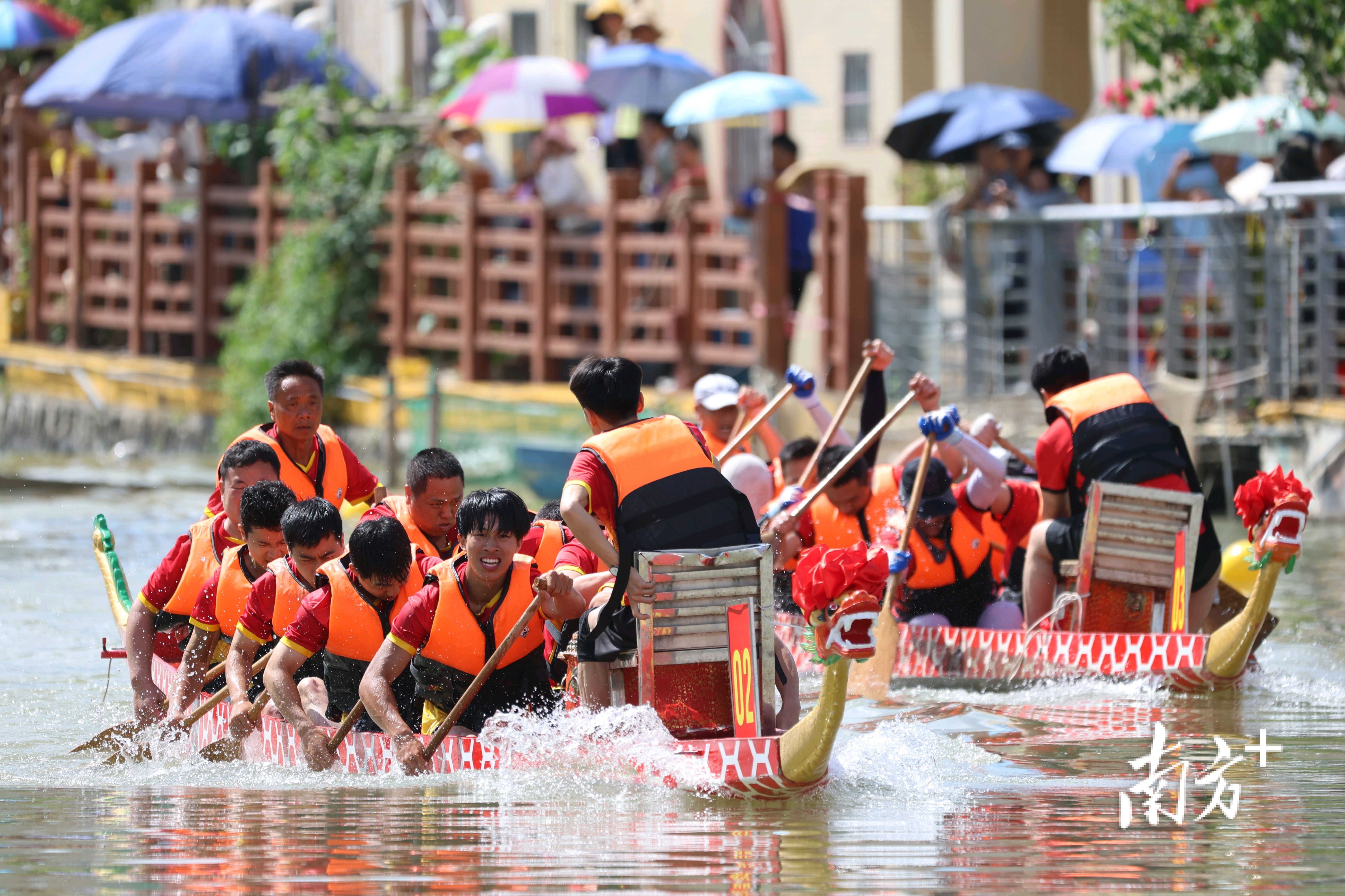 广安社区代表队以微弱优势夺得冠军。  南方+ 关铭荣 拍摄