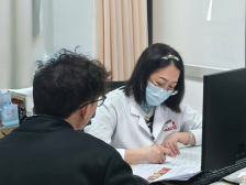 专攻年轻人的炎症性肠病，如何解题？｜健康深一度