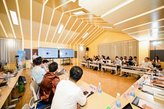 以“数字平台重塑城乡关系”为主题的跨学科学术沙龙在广州举行。&nbsp;