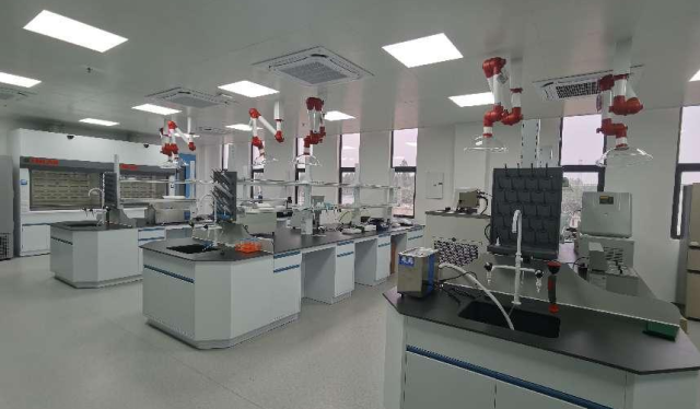 广垦生猪兽医卫生技术中心实验室