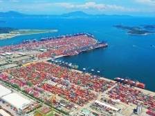 君驰运通国际物流致敬深圳特区45周年