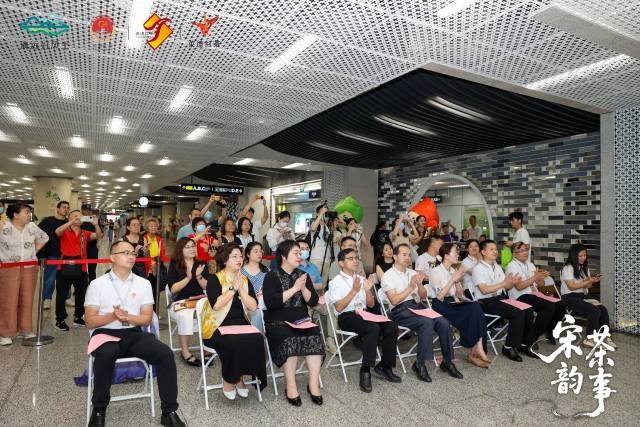 启动仪式现场。