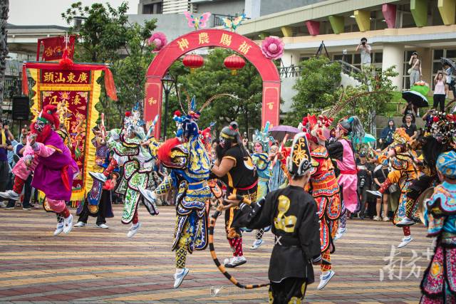 百度官宣：文心一言將全面免費(fèi)！深度搜索功能上線(xiàn)