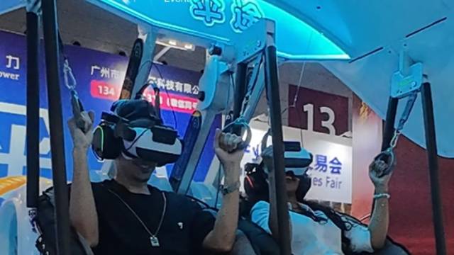 文博会上，什么高科技设备让“歪果仁”尖叫连连？