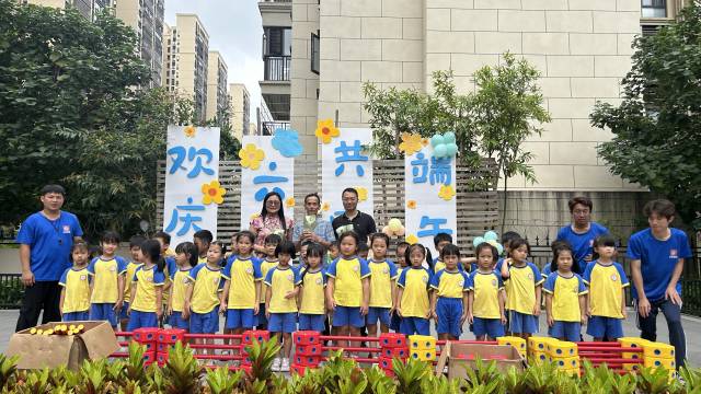 情暖六一、爱心相伴！白云区对于口帮扶麻章区使命组携手企业慰问麻章区第二幼儿园