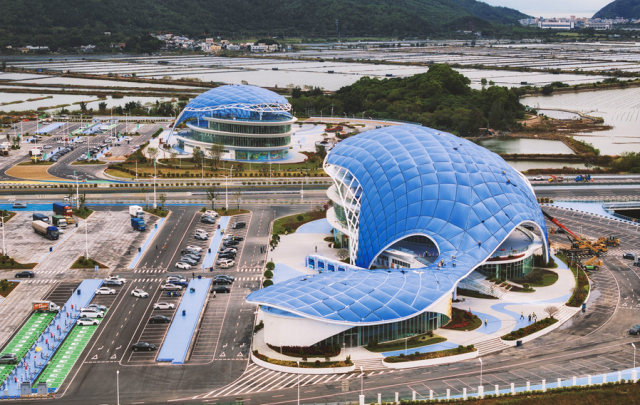 长沙湾服务区成为“交农文旅商”融合范本。（省“百千万工程”指挥办供图）